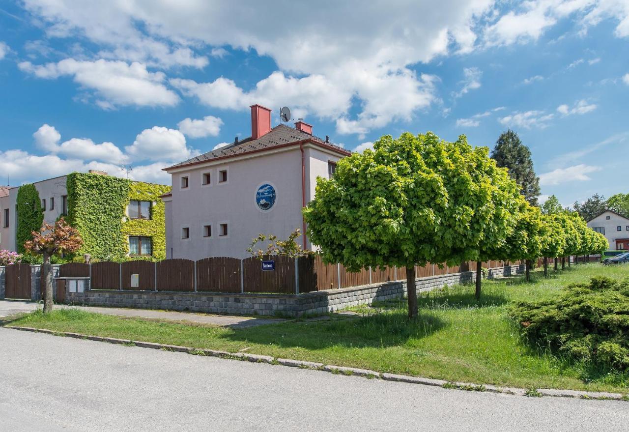 Penzion Leknin Třeboň Kültér fotó